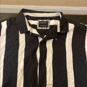 Hugo Boss Black and White Casual Button Down Shirt